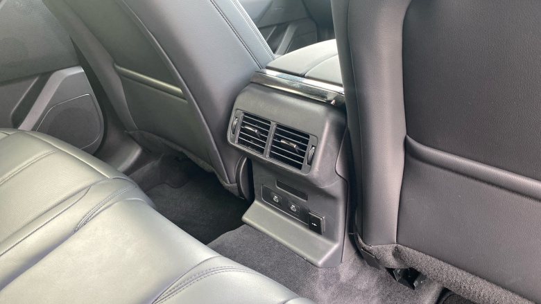 Land Rover Range Rover Velar 2.0 D200 MHEV Dynamic SE 5dr Auto Diesel Estate